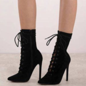 Steve Madden "Satisfied" Black Suede Booties